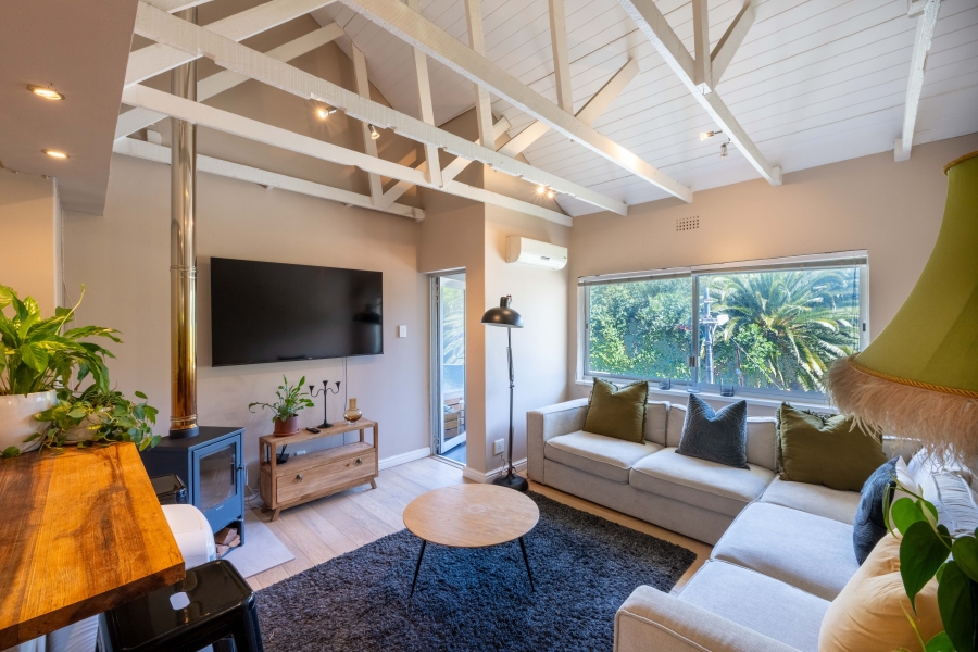 To Let 2 Bedroom Property for Rent in Oranjezicht Western Cape